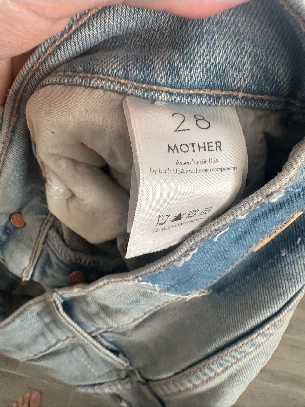 MOTHER Light Wash Barrel Jeans - Picture 4 of 4